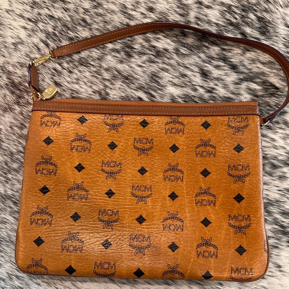 MCM Pouch in Visetos Original